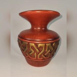 Vintage Haegar Art Pottery Ceramic Orange/Red Vase Abstract Gold Design MCM